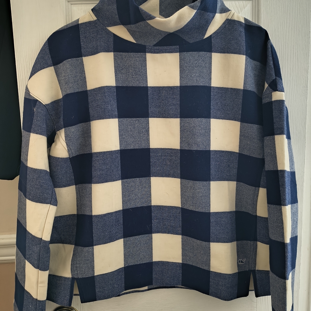 NWT Vineyard Vines Navy and Cream Checkered Turtleneck Sweater